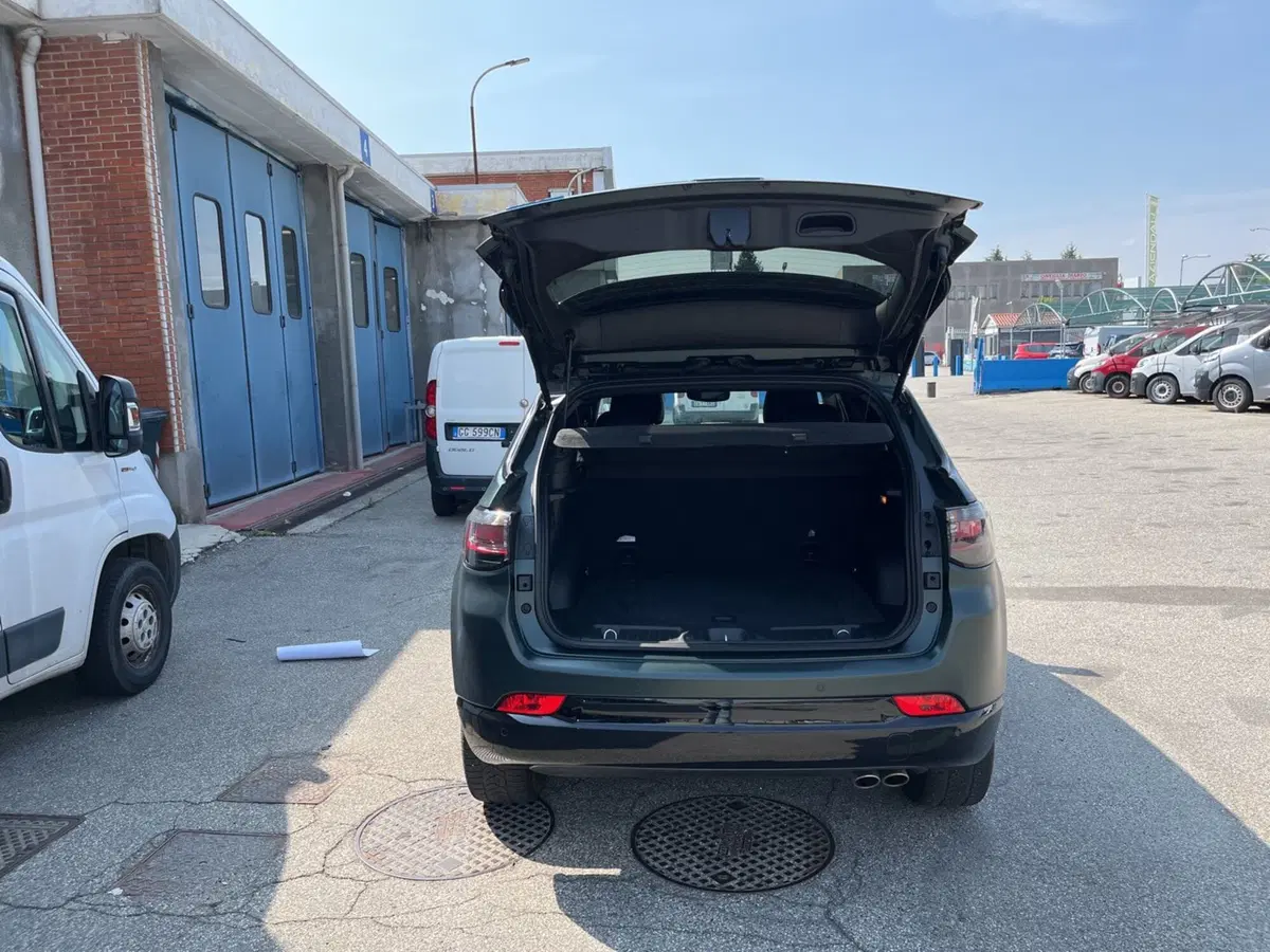 Jeep Compass usata a Torino (8)