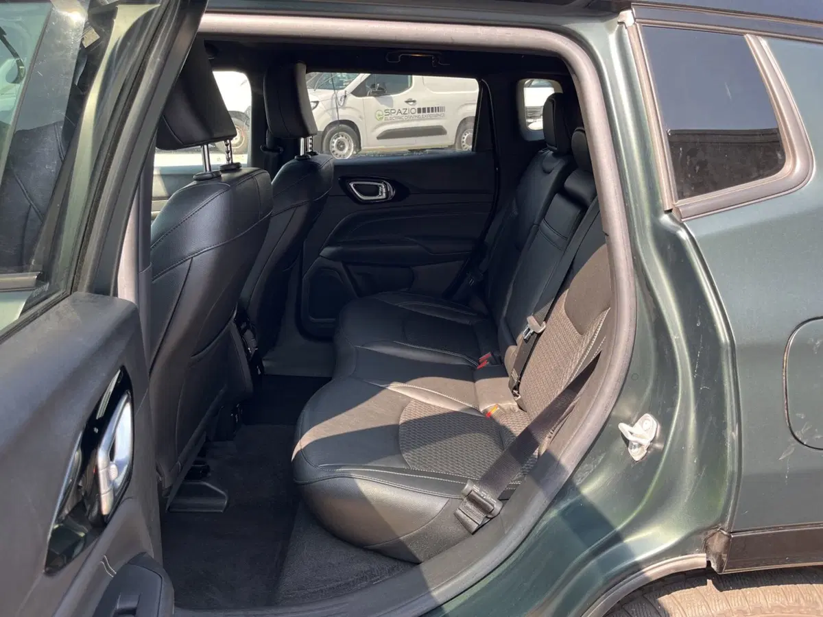 Jeep Compass usata a Torino (9)