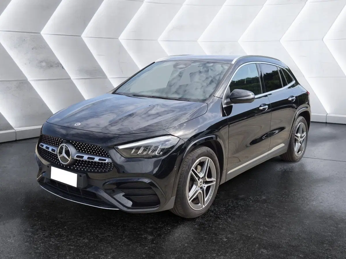 Mercedes-Benz GLA SUV usata 