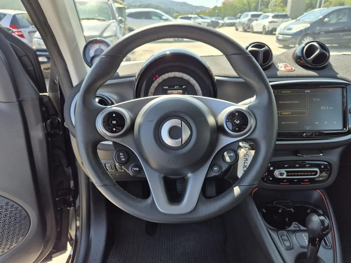 smart Fortwo usata  (16)