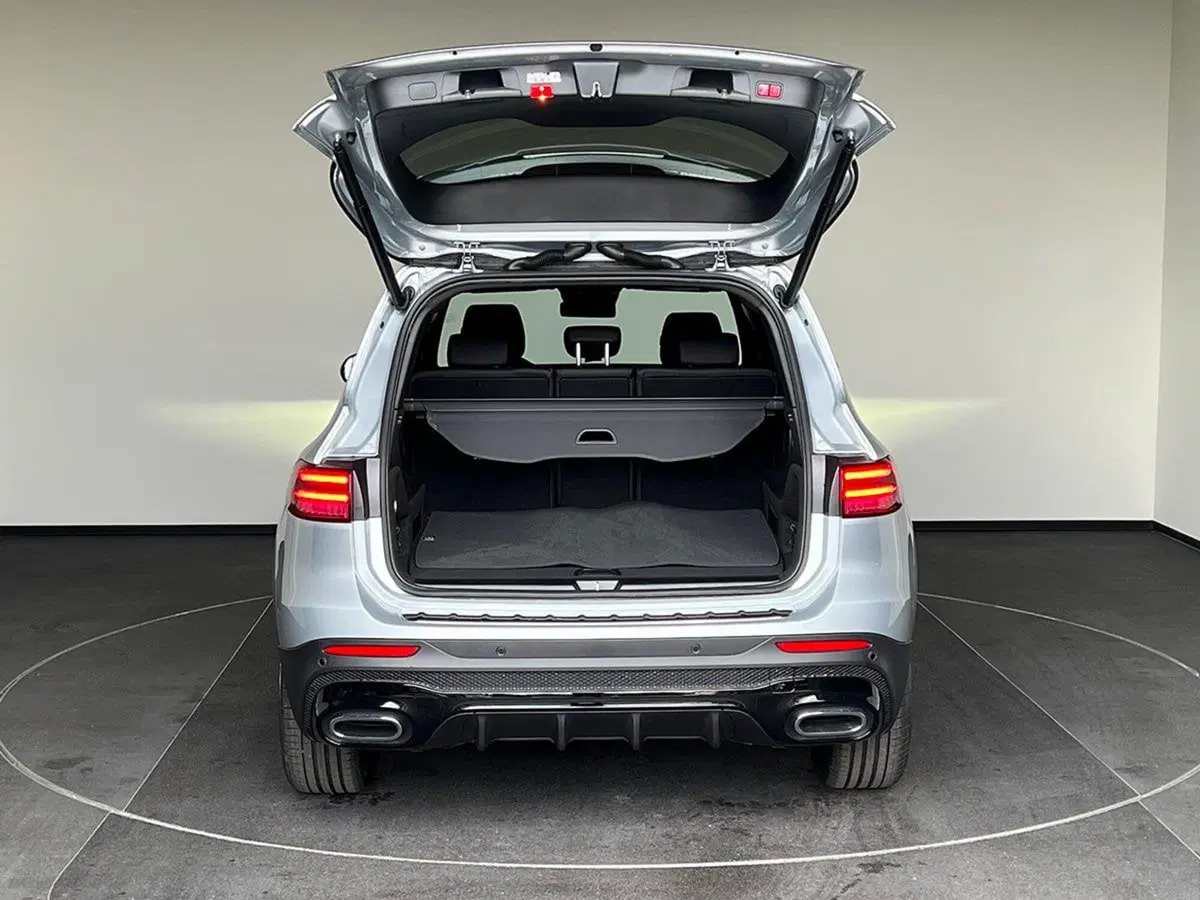 Mercedes-Benz GLB nuova a Bergamo (10)