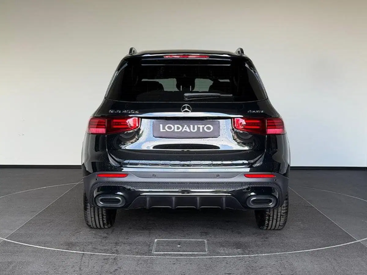 Mercedes-Benz GLB nuova a Bergamo (6)