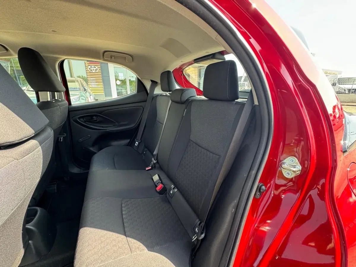 Toyota Yaris usata a Modena (11)