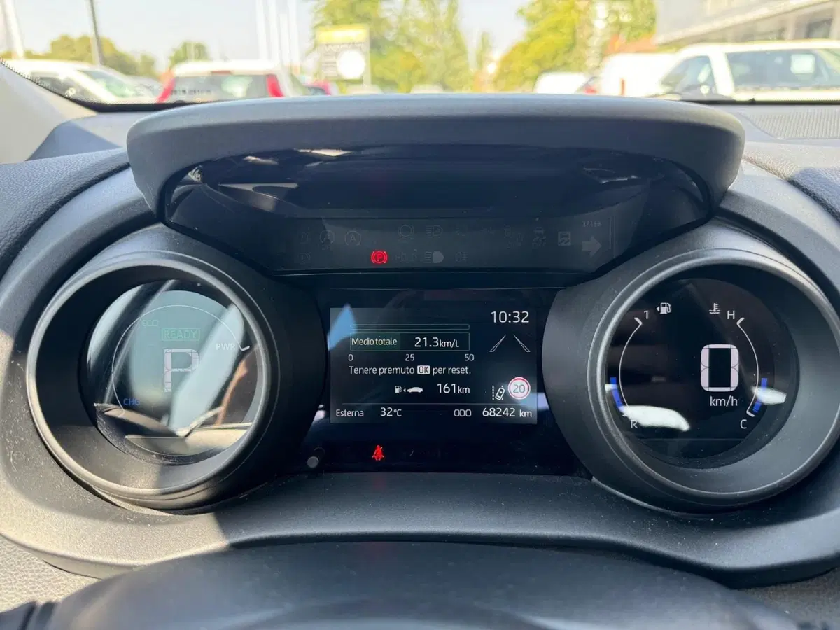 Toyota Yaris usata a Modena (10)
