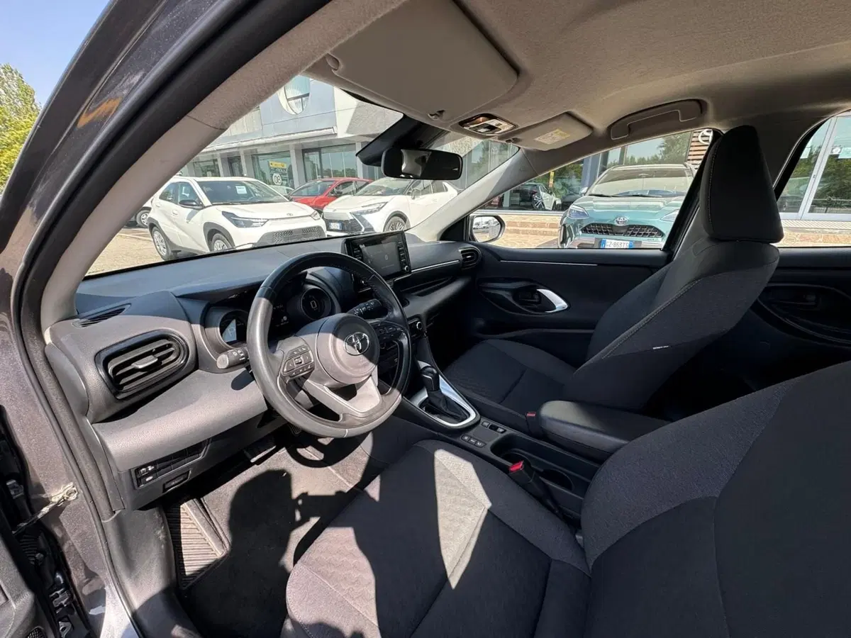 Toyota Yaris usata a Modena (12)