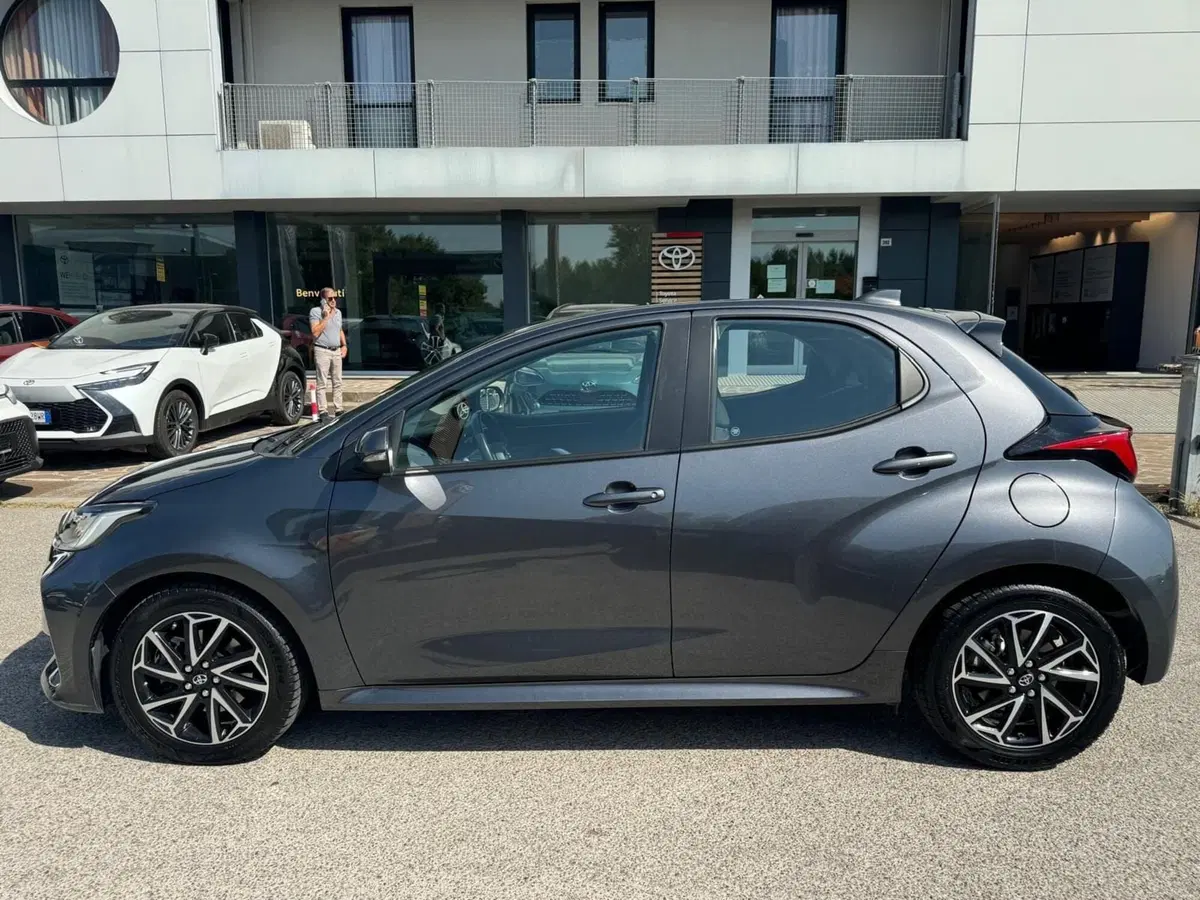 Toyota Yaris usata a Modena (9)