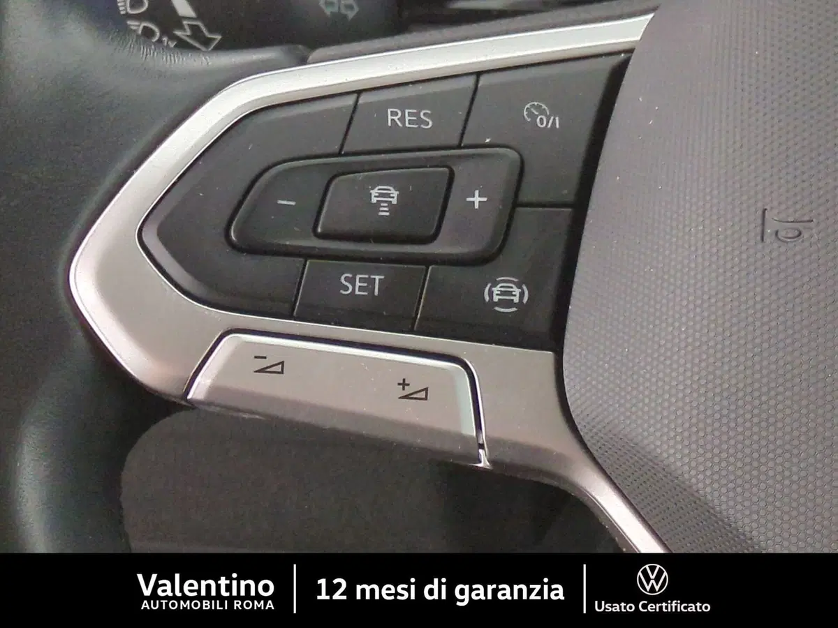 Volkswagen T-Cross usata a Roma (15)