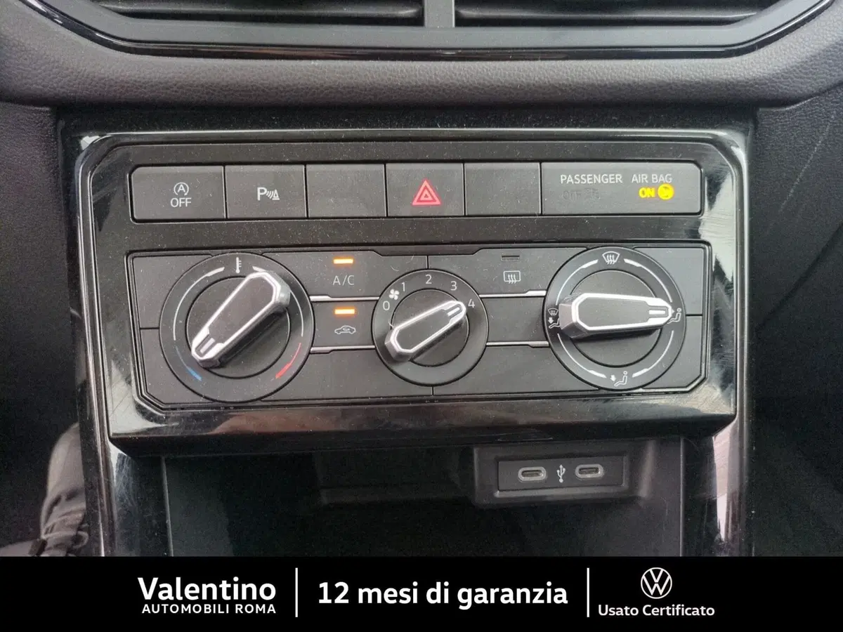 Volkswagen T-Cross usata a Roma (17)