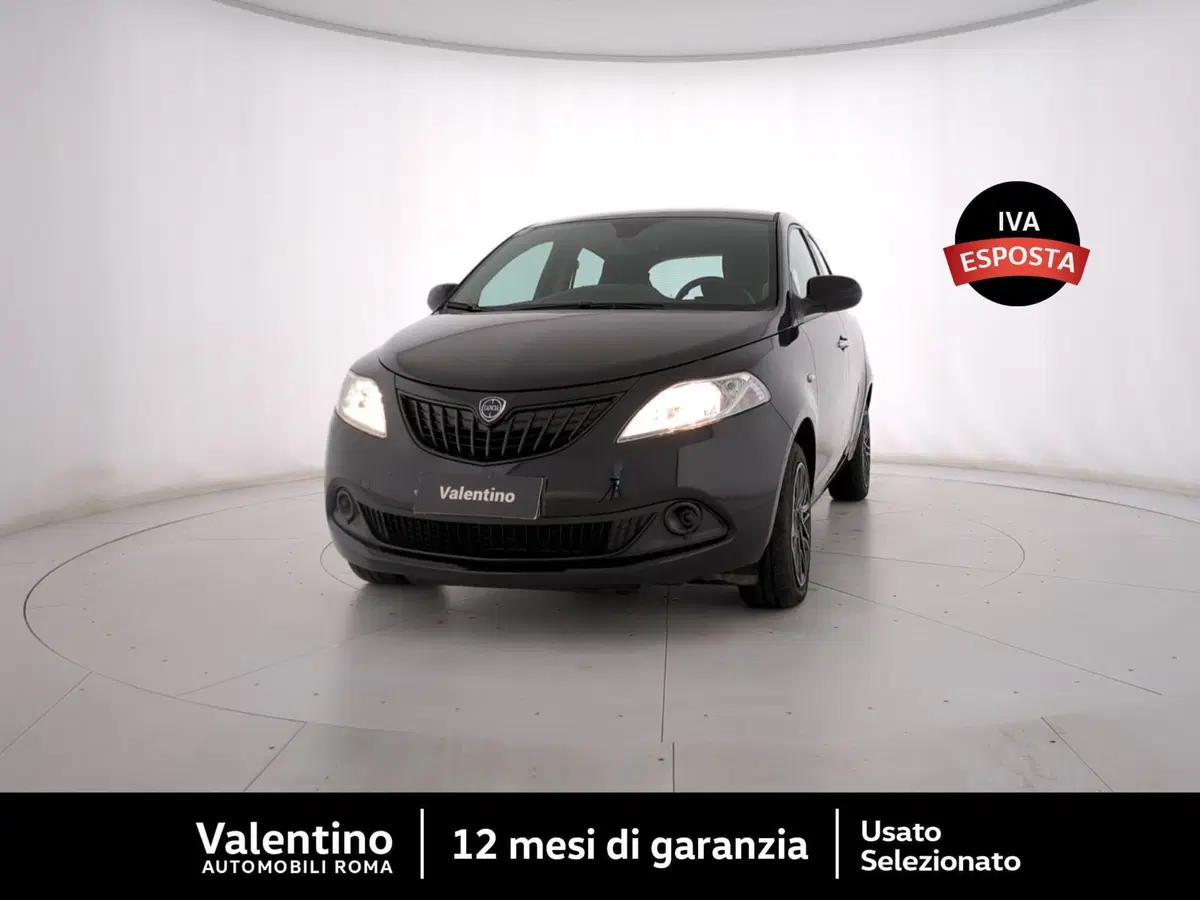 Lancia Ypsilon usata a Roma