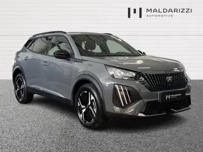 Peugeot 2008 1.2 puretech Allure s&amp;s 100cv del 2025 usata a Bari