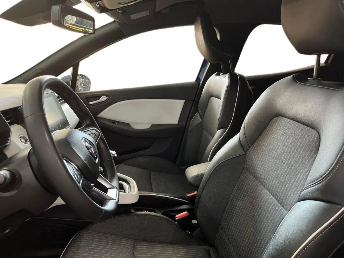 Renault Clio usata a Bari (7)
