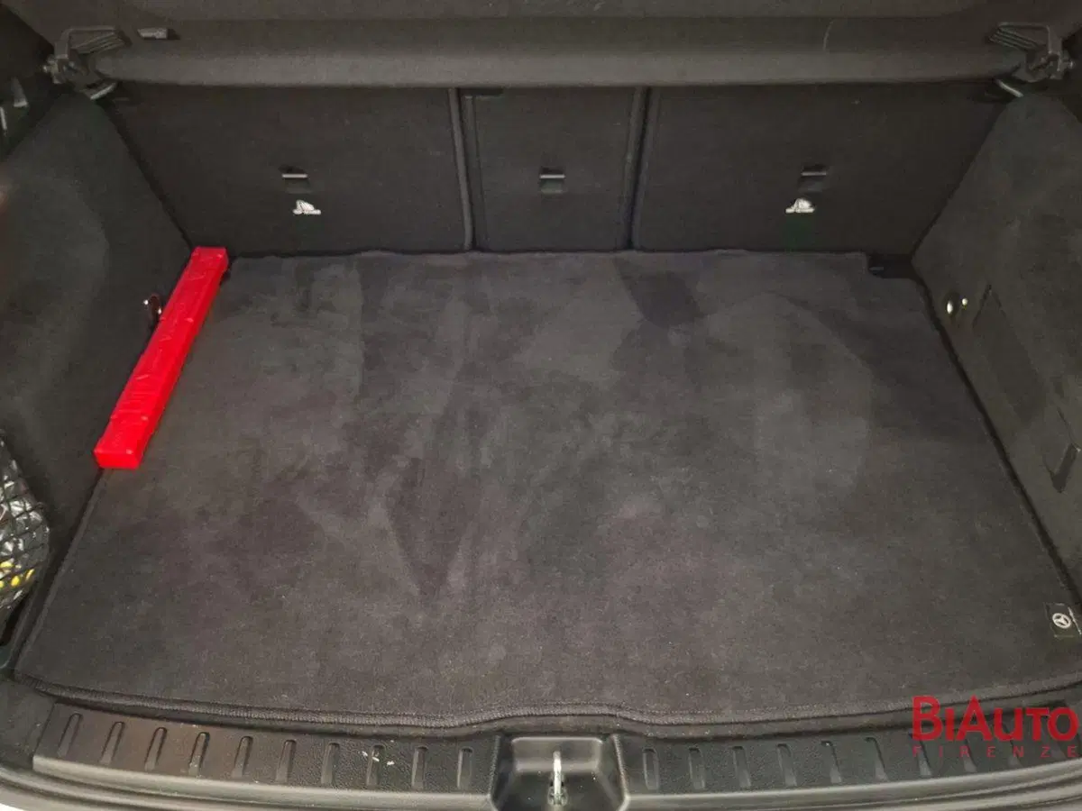 Mercedes-Benz GLA SUV usata a Firenze (5)