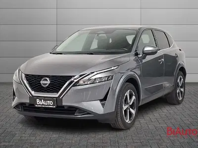 Nissan Qashqai 1.3 mhev N-Connecta 2wd 140cv del 2023 usata a Sesto Fiorentino