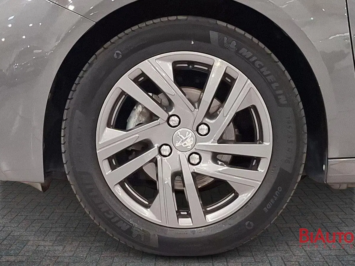 Peugeot 208 usata a Firenze (13)