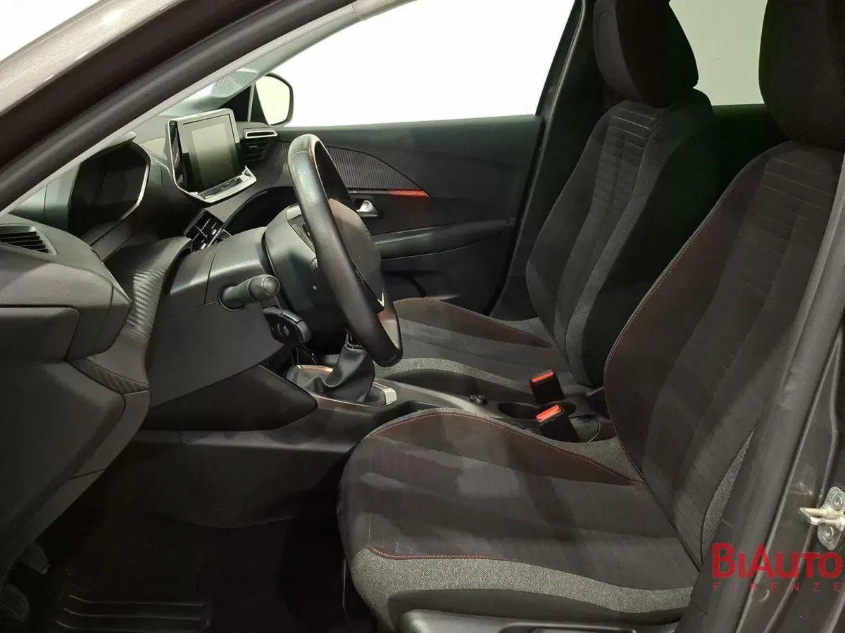 Peugeot 208 usata a Firenze (17)