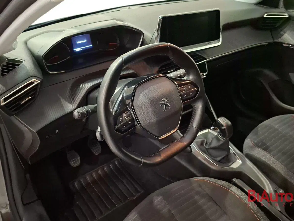 Peugeot 208 usata a Firenze (6)