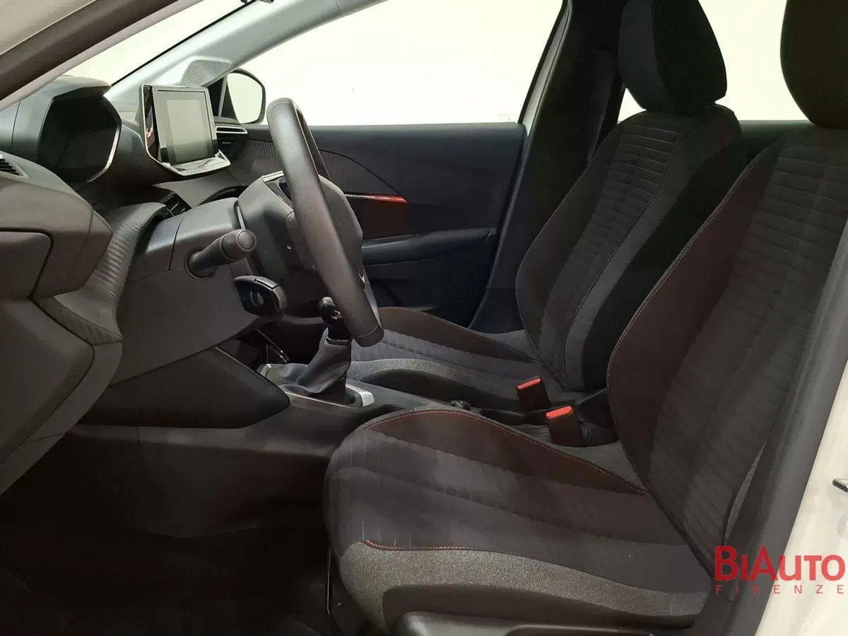 Peugeot 208 usata a Firenze (17)