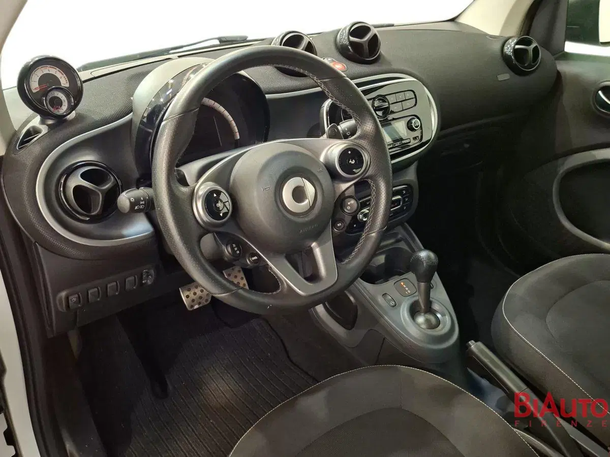 smart Fortwo usata a Firenze (6)