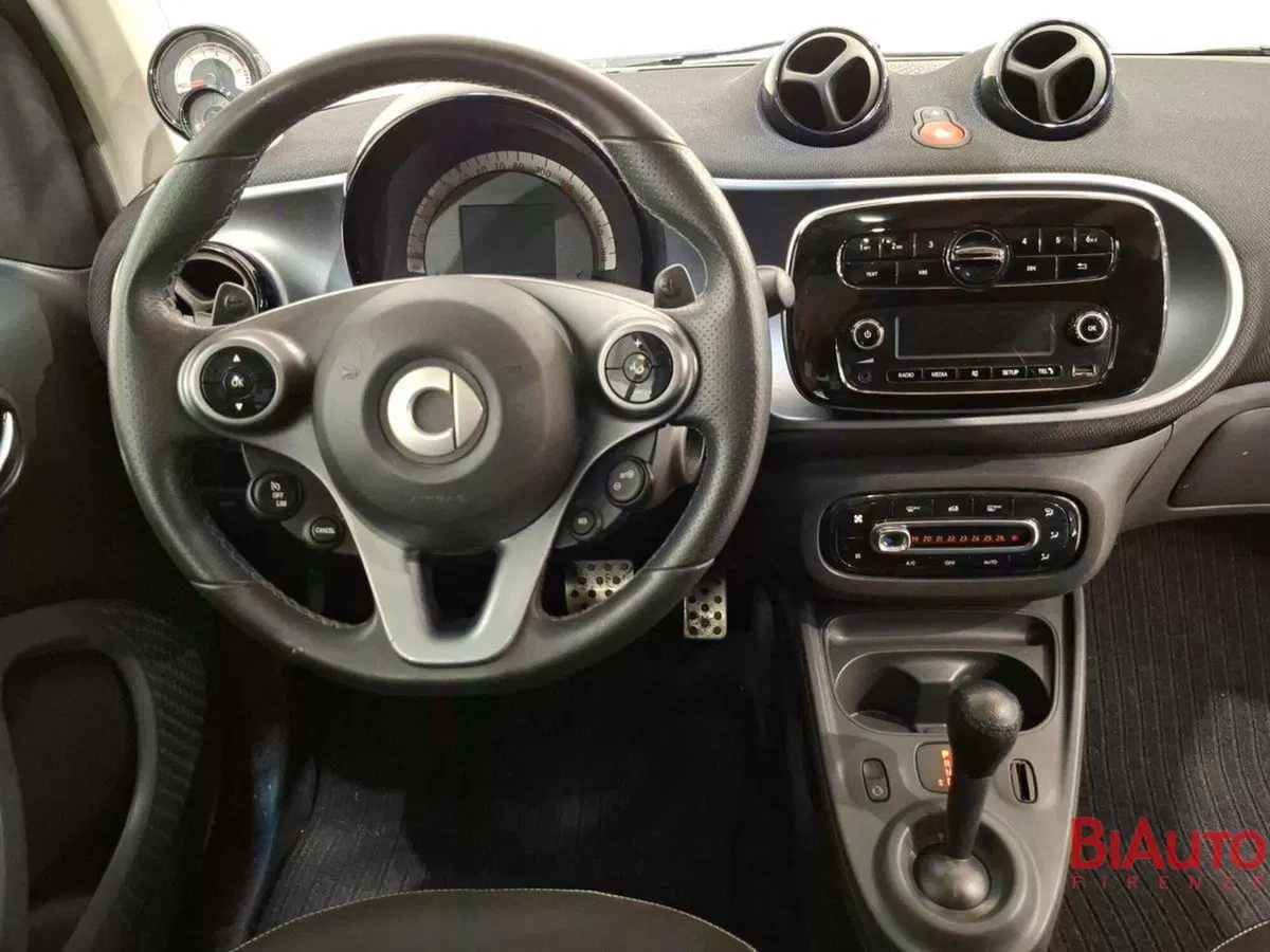 smart Fortwo usata a Firenze (7)