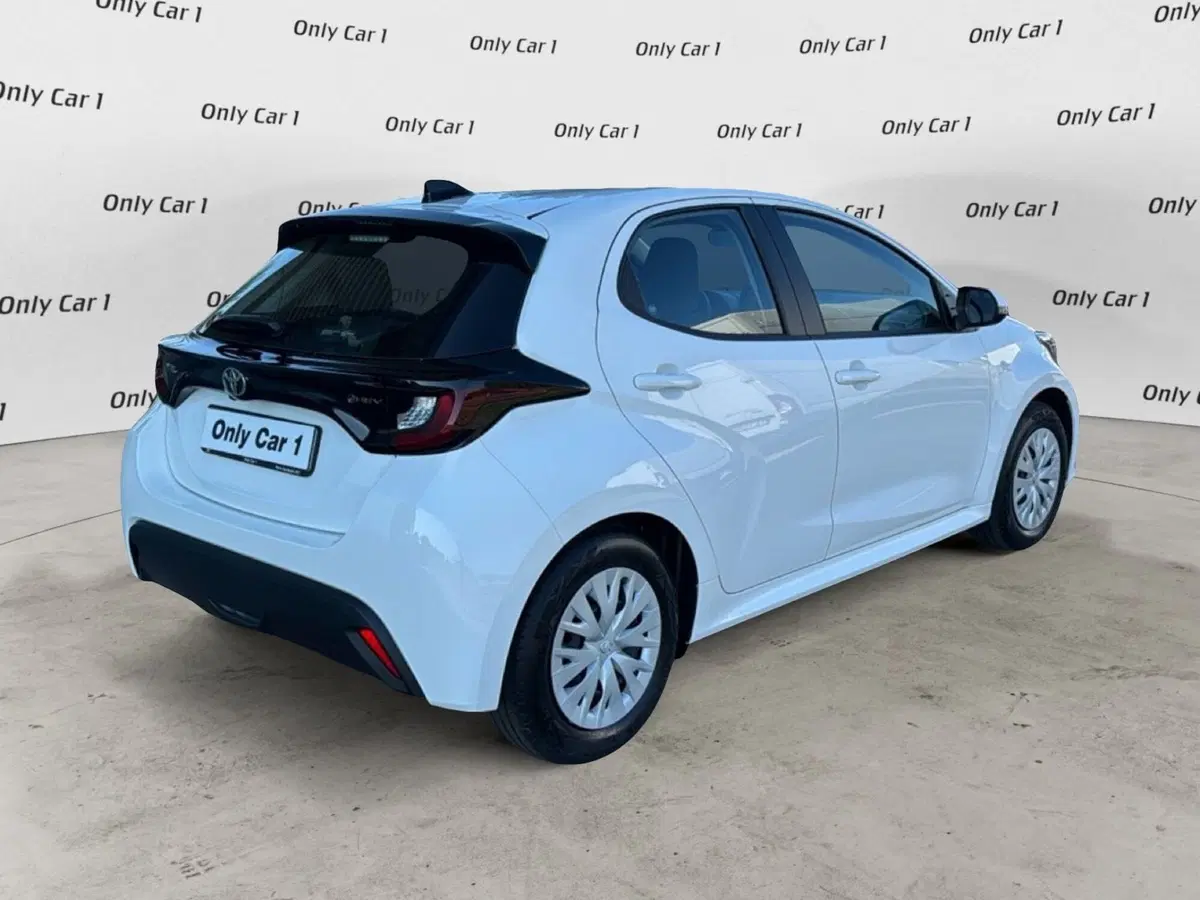 Toyota Yaris nuova a Ferrara (5)