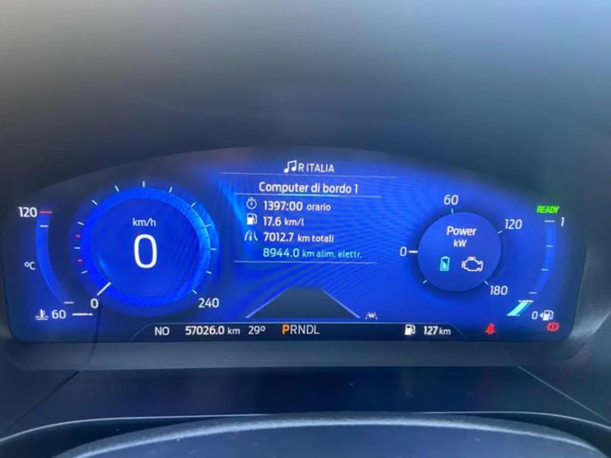 Ford Kuga usata a Bologna (10)