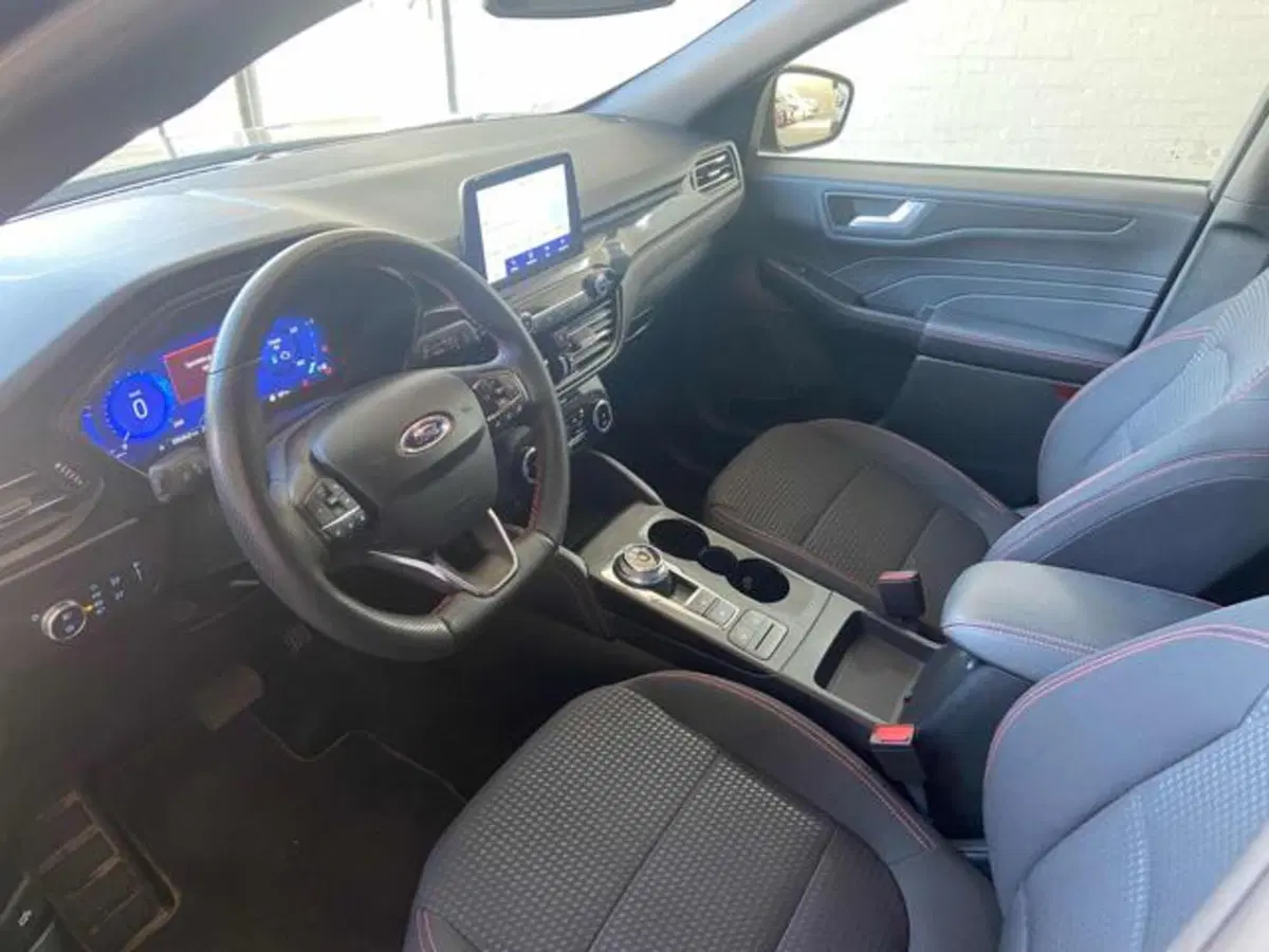 Ford Kuga usata a Bologna (7)