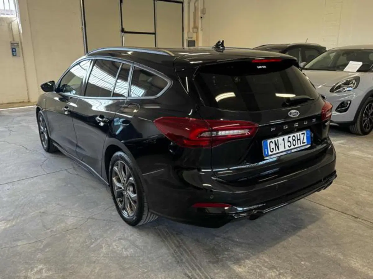 Ford Focus Station Wagon usata a Bologna (7)