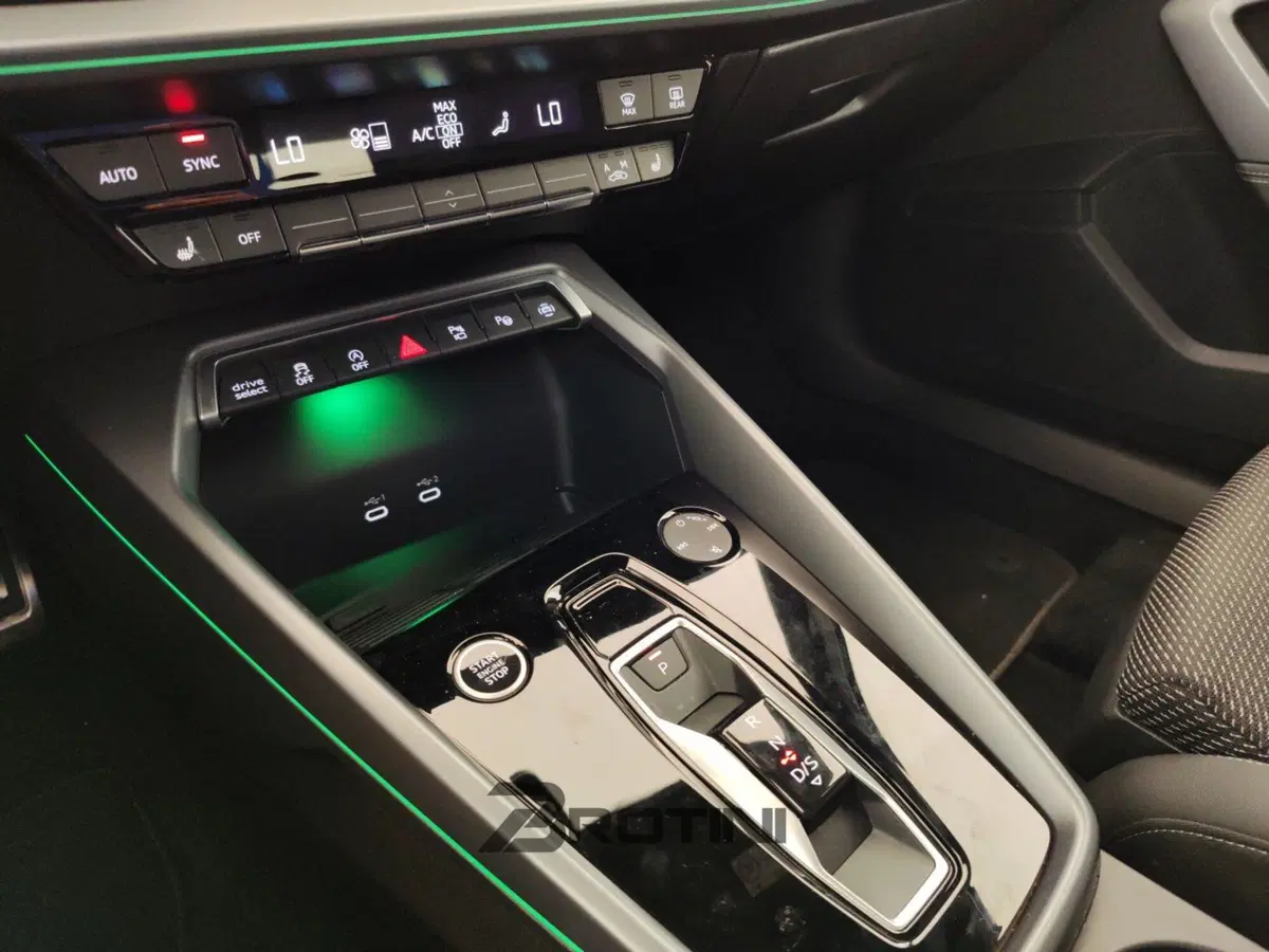 Audi A3 Sportback usata a Massa-Carrara (11)
