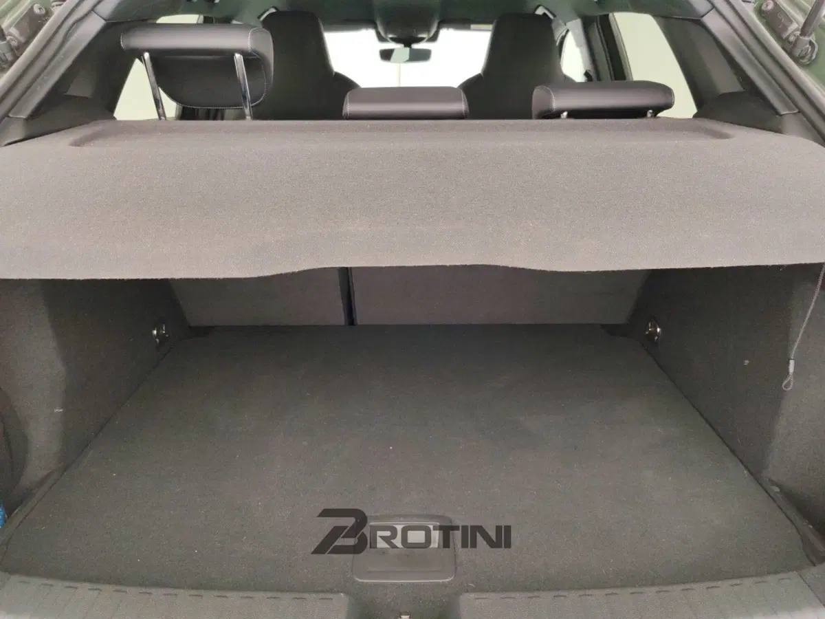 Audi A3 Sportback usata a Massa-Carrara (14)