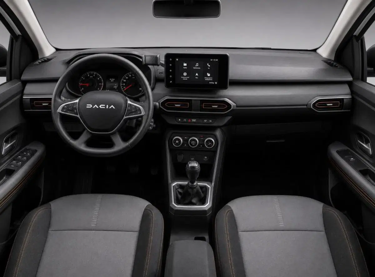 Dacia Sandero Stepway usata a Rimini (8)