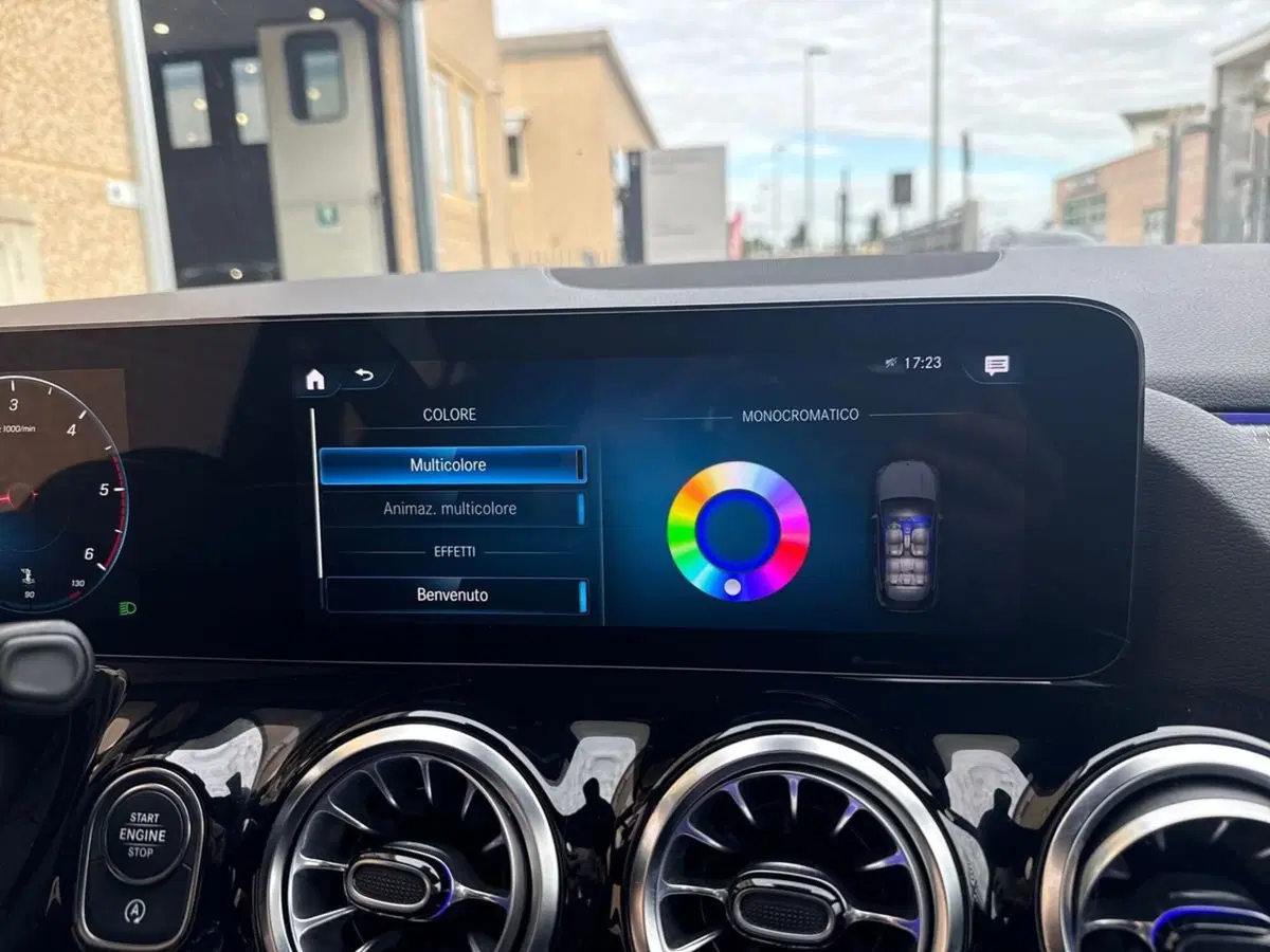 Mercedes-Benz GLA SUV usata a Firenze (20)