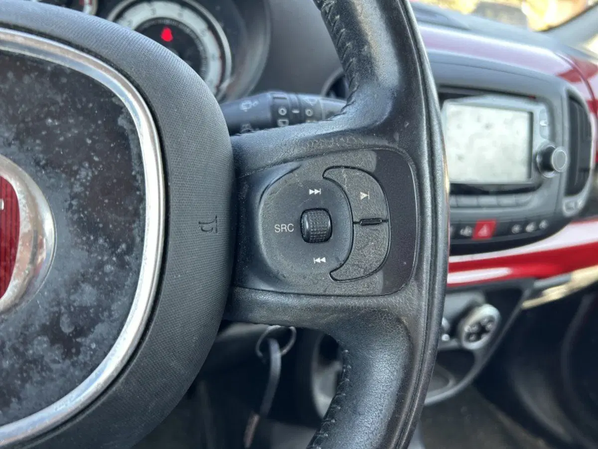 Fiat 500L Living usata a Cuneo (9)