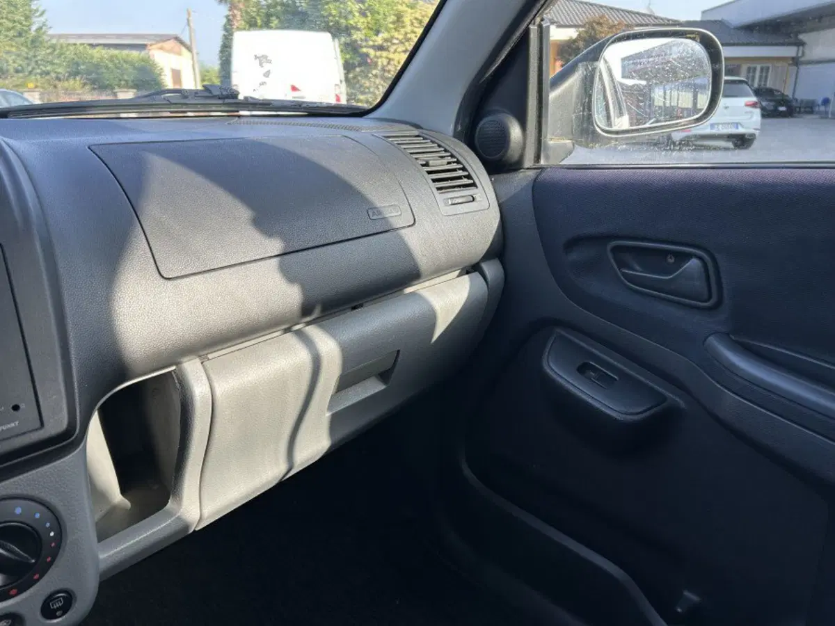 Suzuki Ignis usata a Cuneo (13)