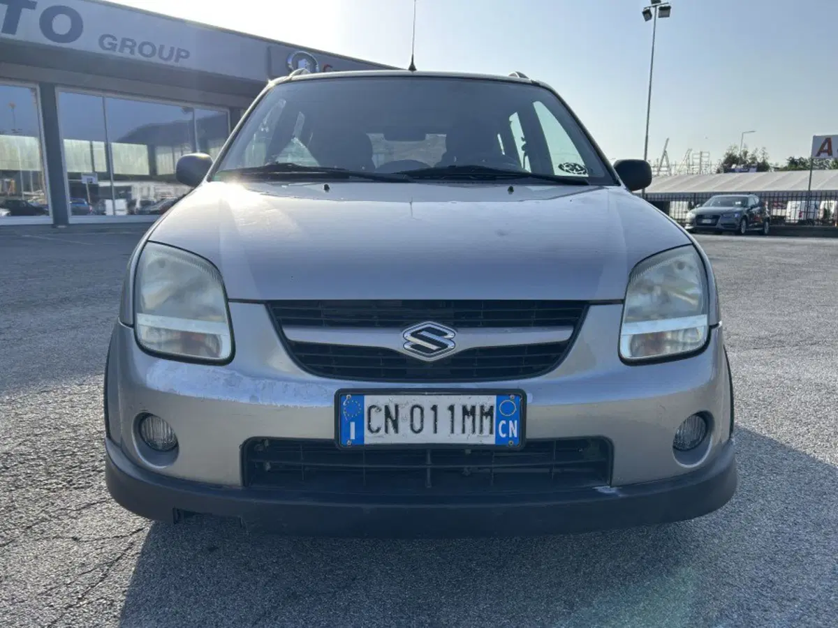 Suzuki Ignis usata a Cuneo (2)