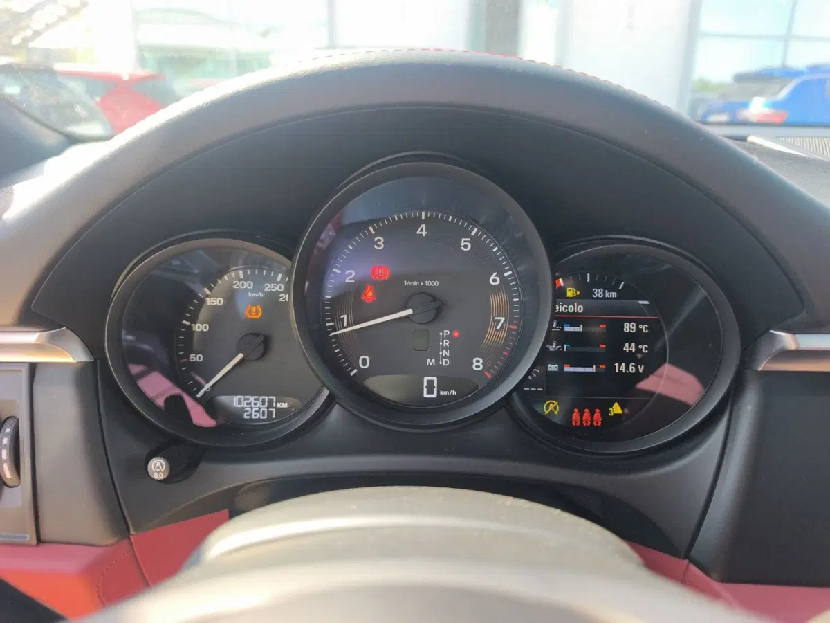 Porsche Macan usata a Frosinone (14)