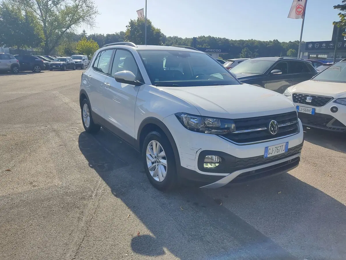 Volkswagen T-Cross usata a Frosinone
