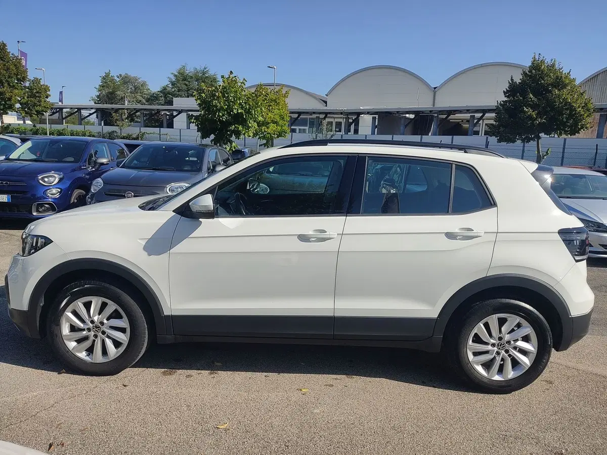 Volkswagen T-Cross usata a Frosinone (4)