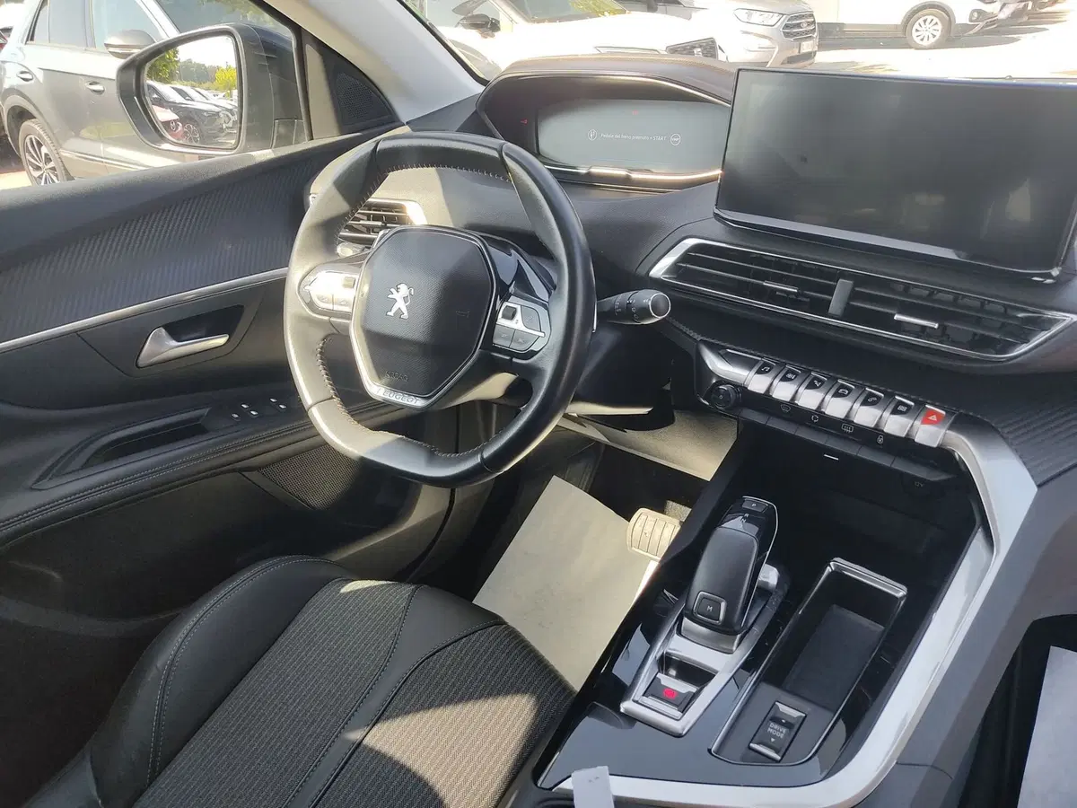 Peugeot 3008 usata a Frosinone (11)