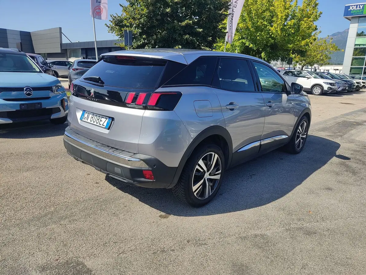 Peugeot 3008 usata a Frosinone (8)
