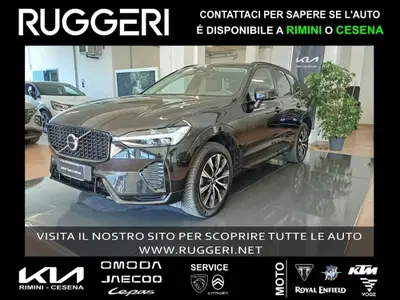 Volvo XC60 2.0 b5 mhev Plus Dark awd auto del 2025 usata a Rimini