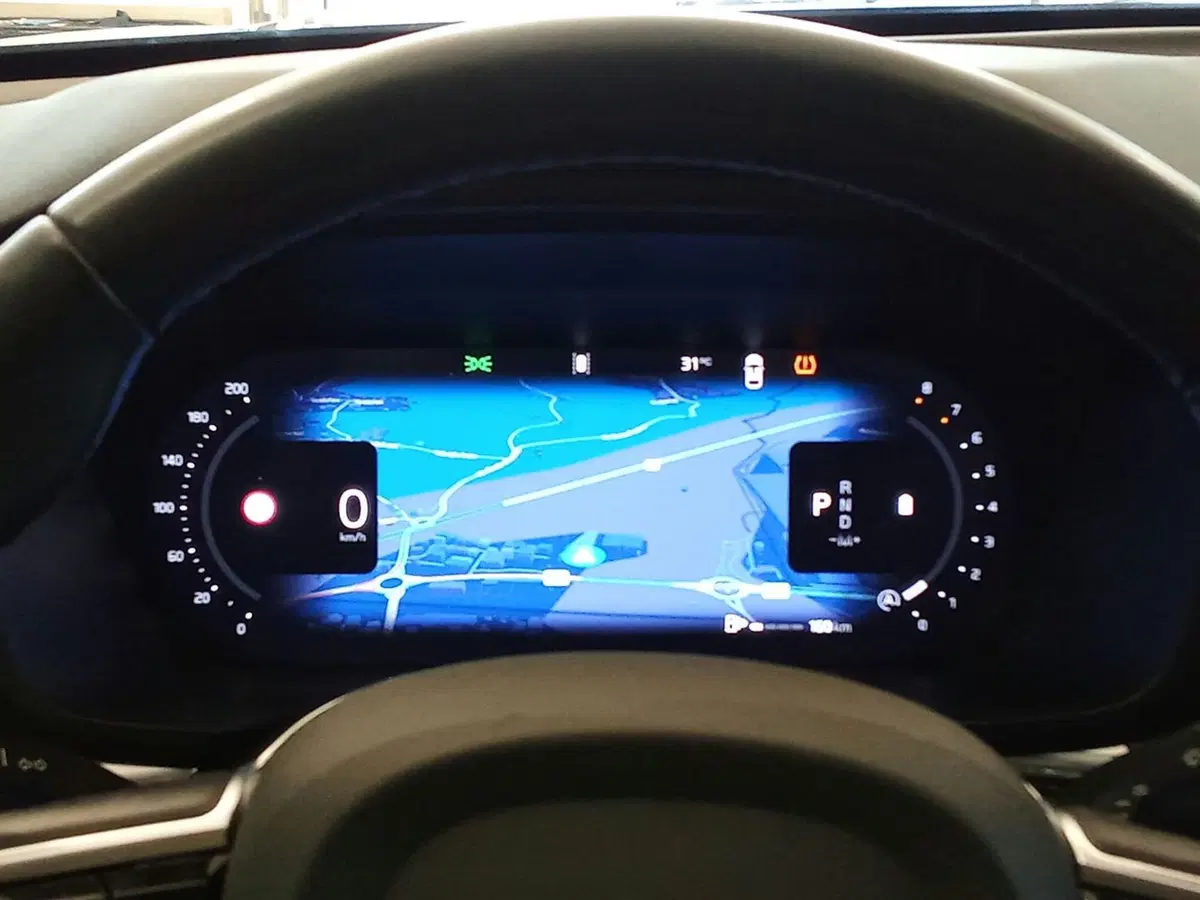 Volvo XC60 usata a Rimini (10)