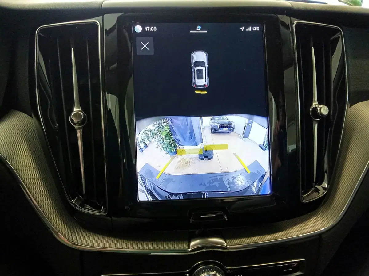 Volvo XC60 usata a Rimini (12)