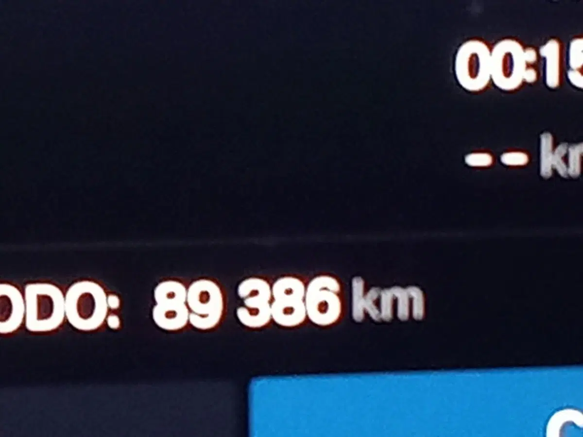 Volvo XC60 usata a Rimini (19)