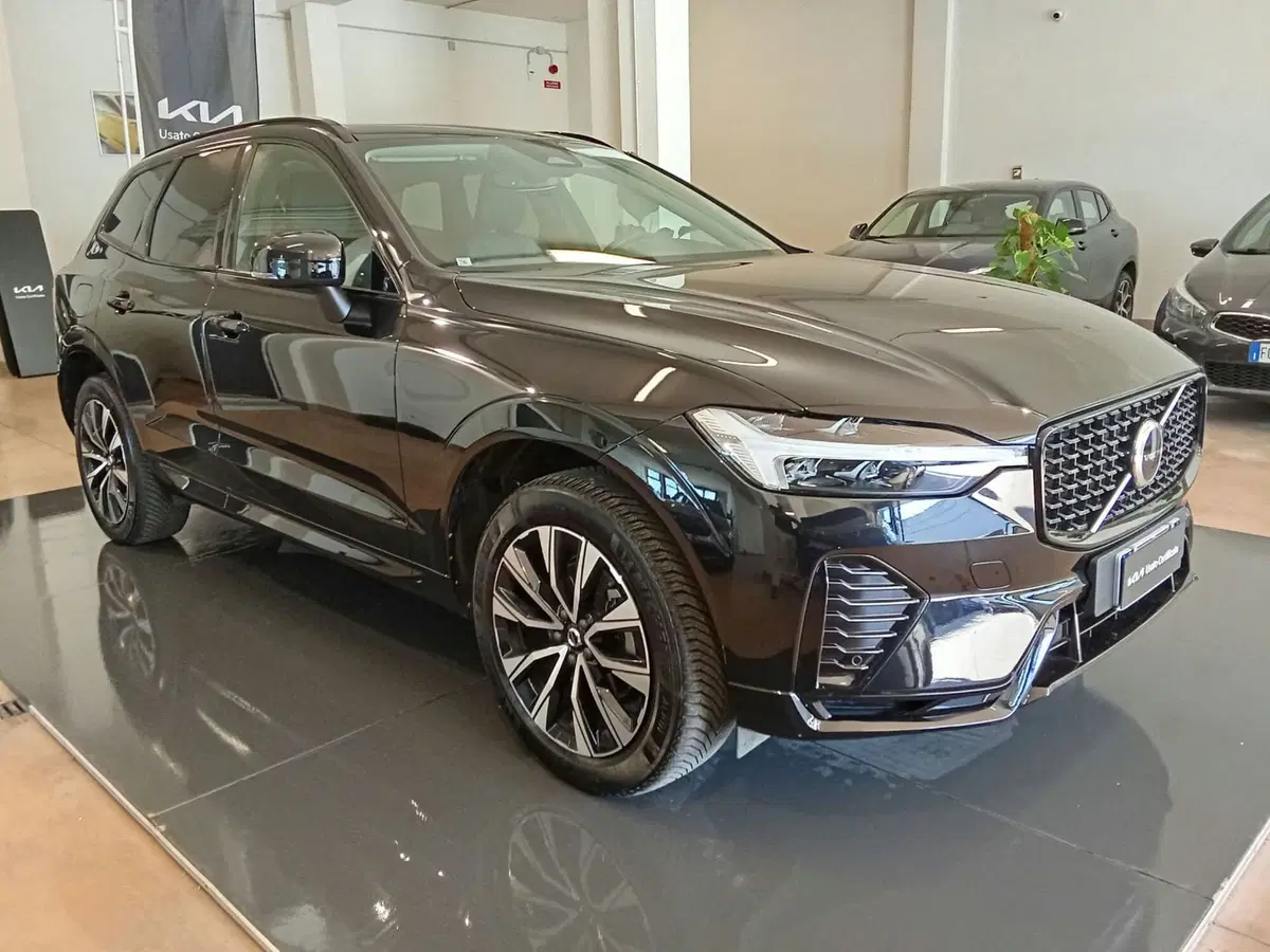 Volvo XC60 usata a Rimini (3)