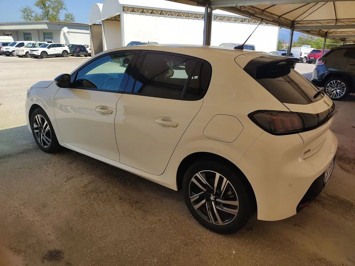 Peugeot 208 usata a Frosinone (4)