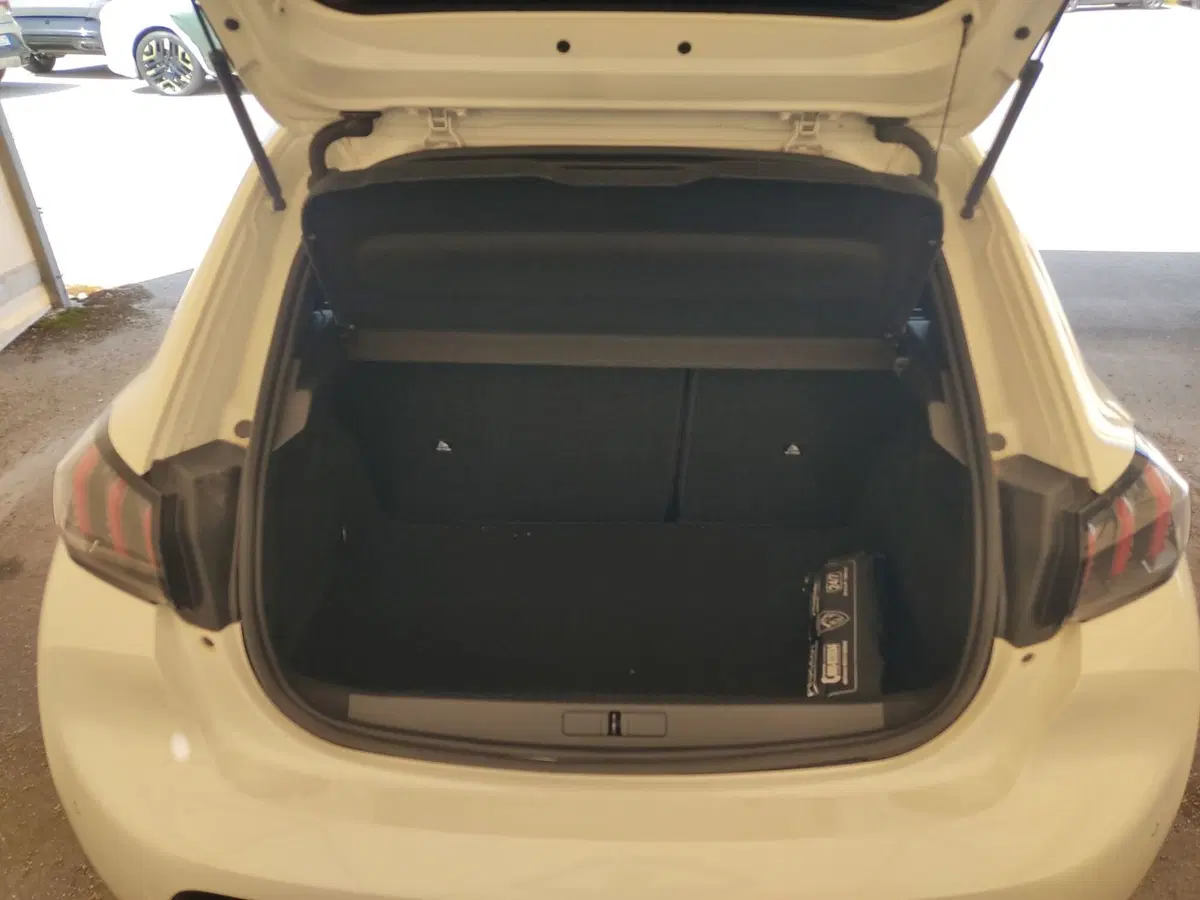 Peugeot 208 usata a Frosinone (5)