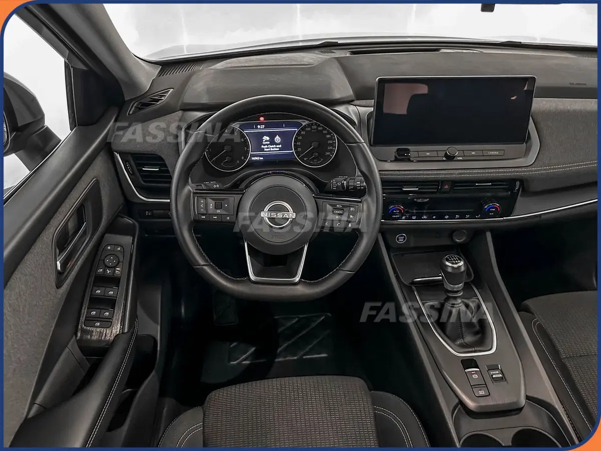 Nissan Qashqai usata a Milano (11)