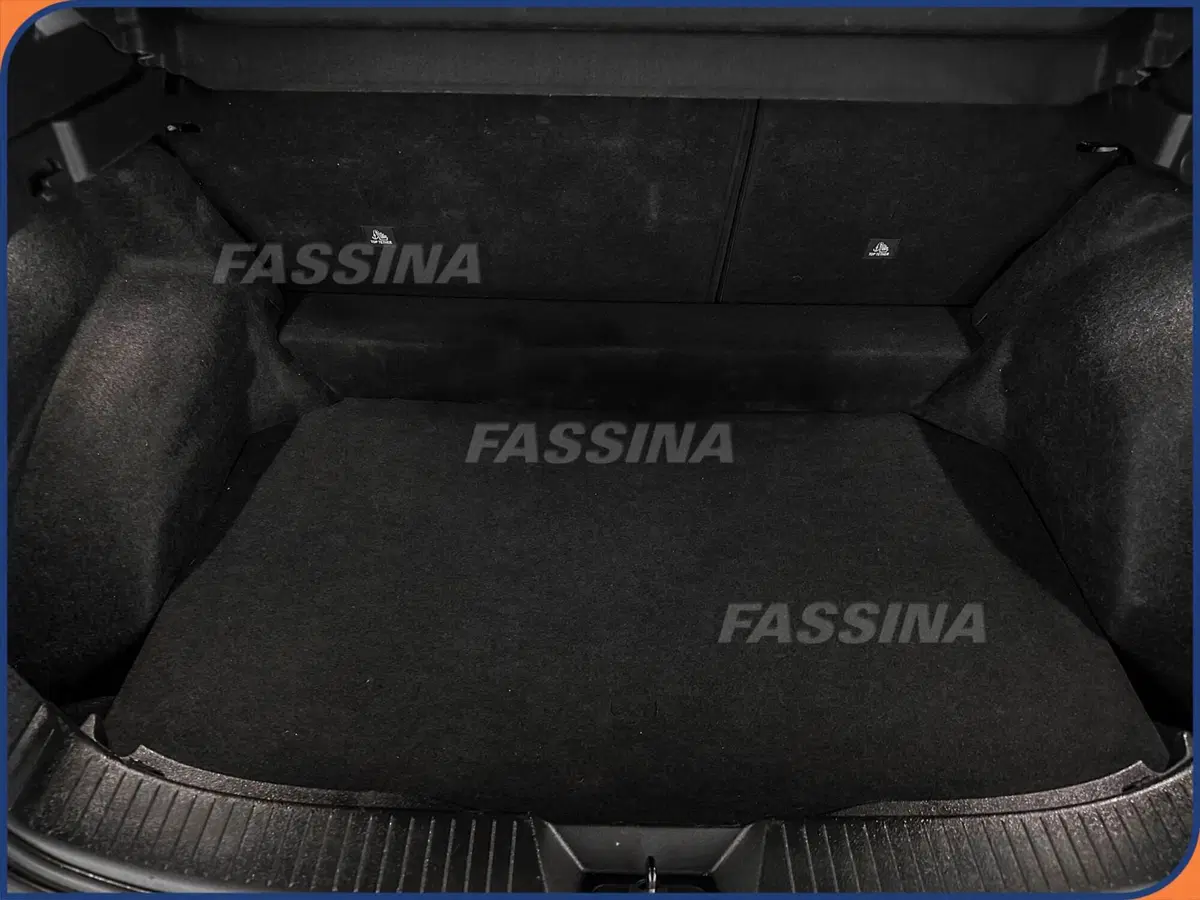 Nissan Qashqai usata a Milano (12)