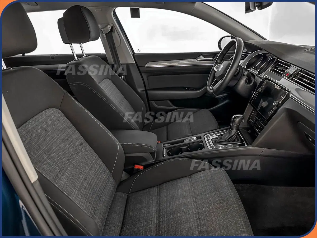Volkswagen Passat usata a Milano (14)