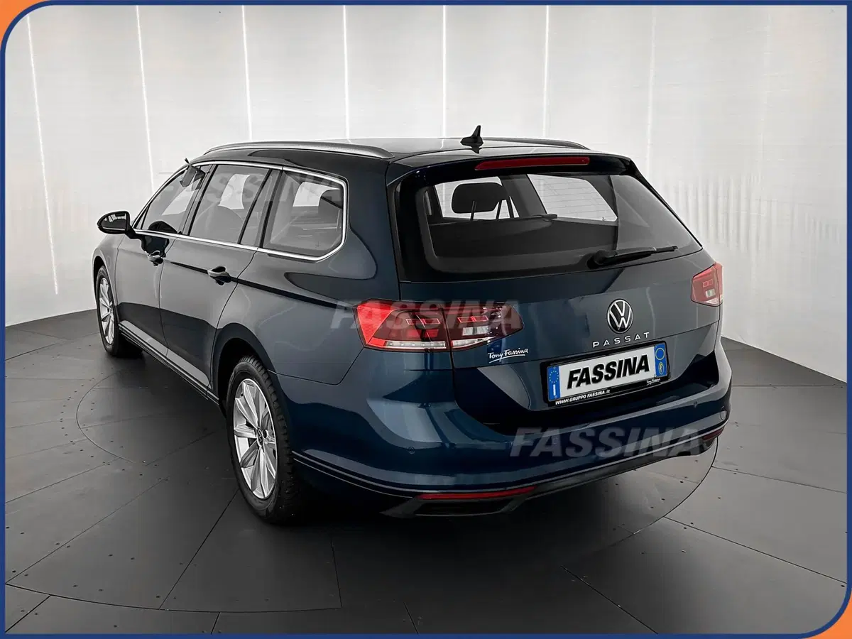 Volkswagen Passat usata a Milano (4)